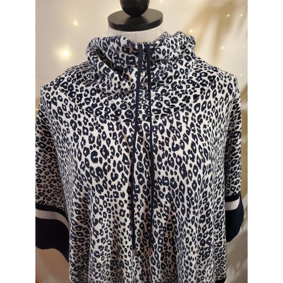 Chicos NWT Womens Cotton Cashmere Cinch Cowl Neck Animal Print Poncho Size S/M - Picture 2 of 11